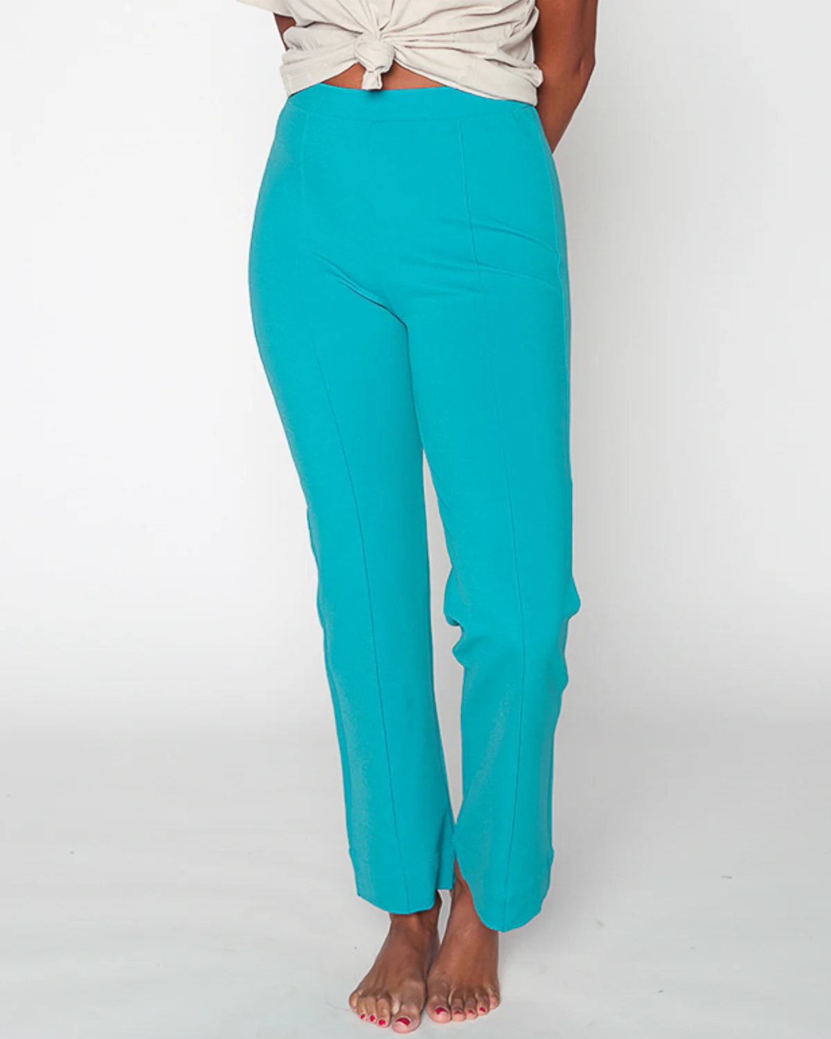 Tessa Pant - Agua - Image 7